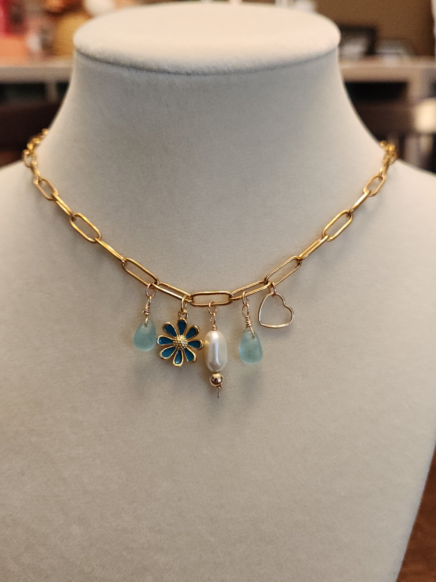 Charm Necklace Emerald Coast